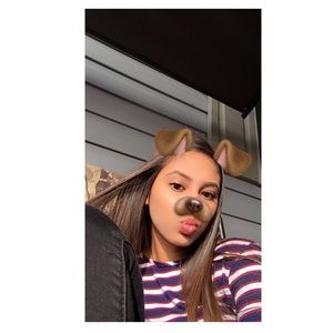 Meet your Posher, Cinthia